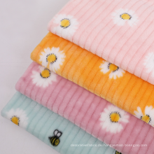 Streifen floraldruckgedrucktes Flanell Fleece Stoff Polyester für Babydecke Bademantel Pyjama